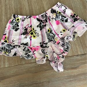 NWOT, Victoria Secret satin sleep shorts, ruffle hem, Floral print, Small